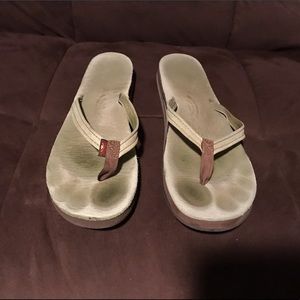 Rainbow Sandals Size 8.5-9.5